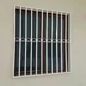 حفاظ پنجره مدل نعل اسبی در اهواز