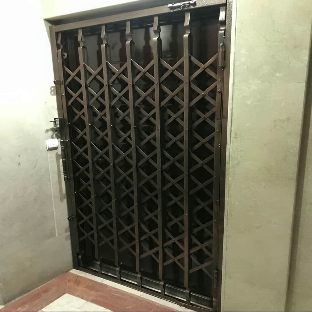 حفاظ آکاردئونی تمام گل دوبل چهار جداره در اهواز