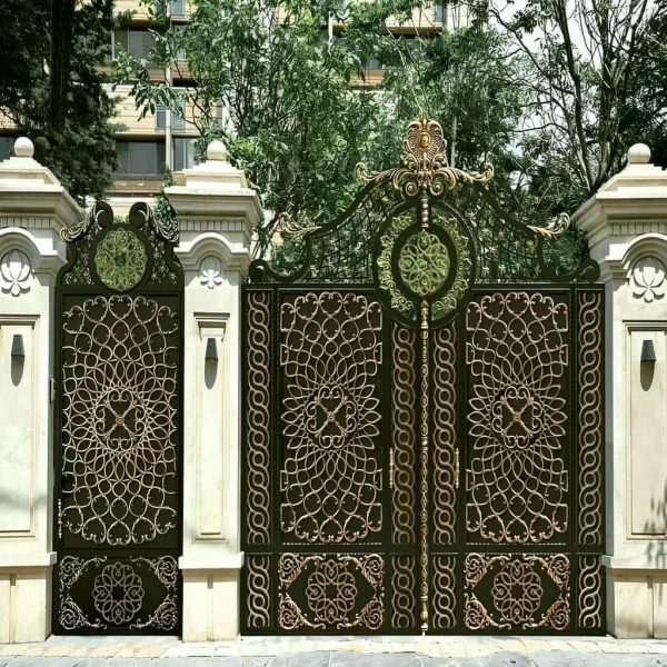 درب فلزی لوکس در اهواز