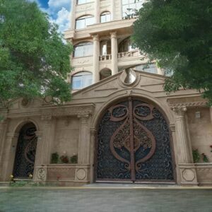 درب فلزی دسته گل در اهواز