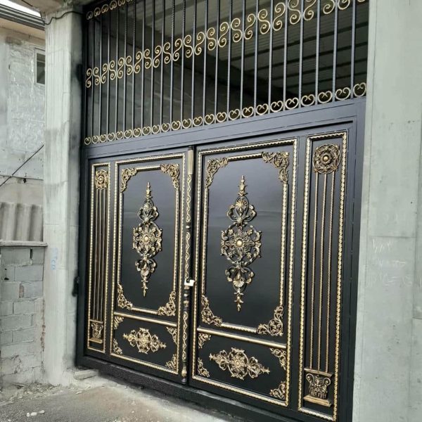 درب فلزی صدفی در اهواز