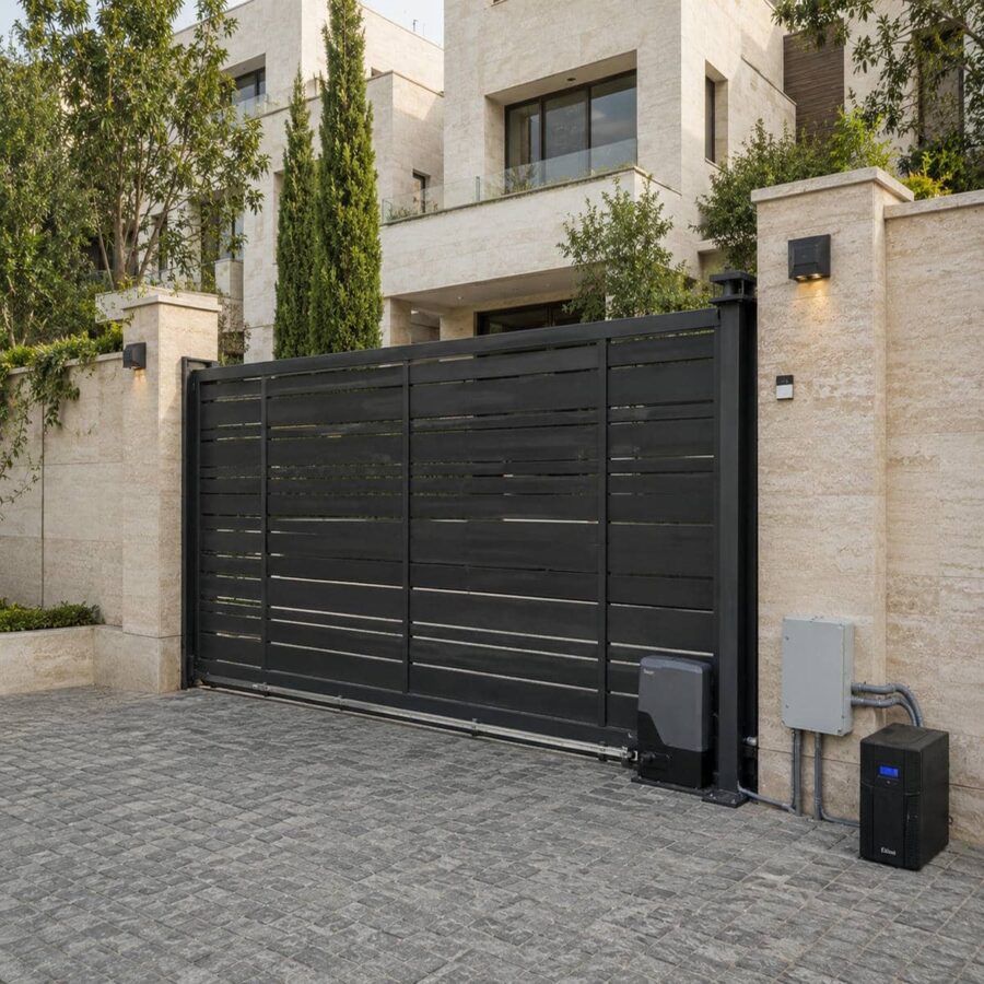 جک درب پارکینگ با سیستم UPS با باتری اضطراری نصب شده در اهواز