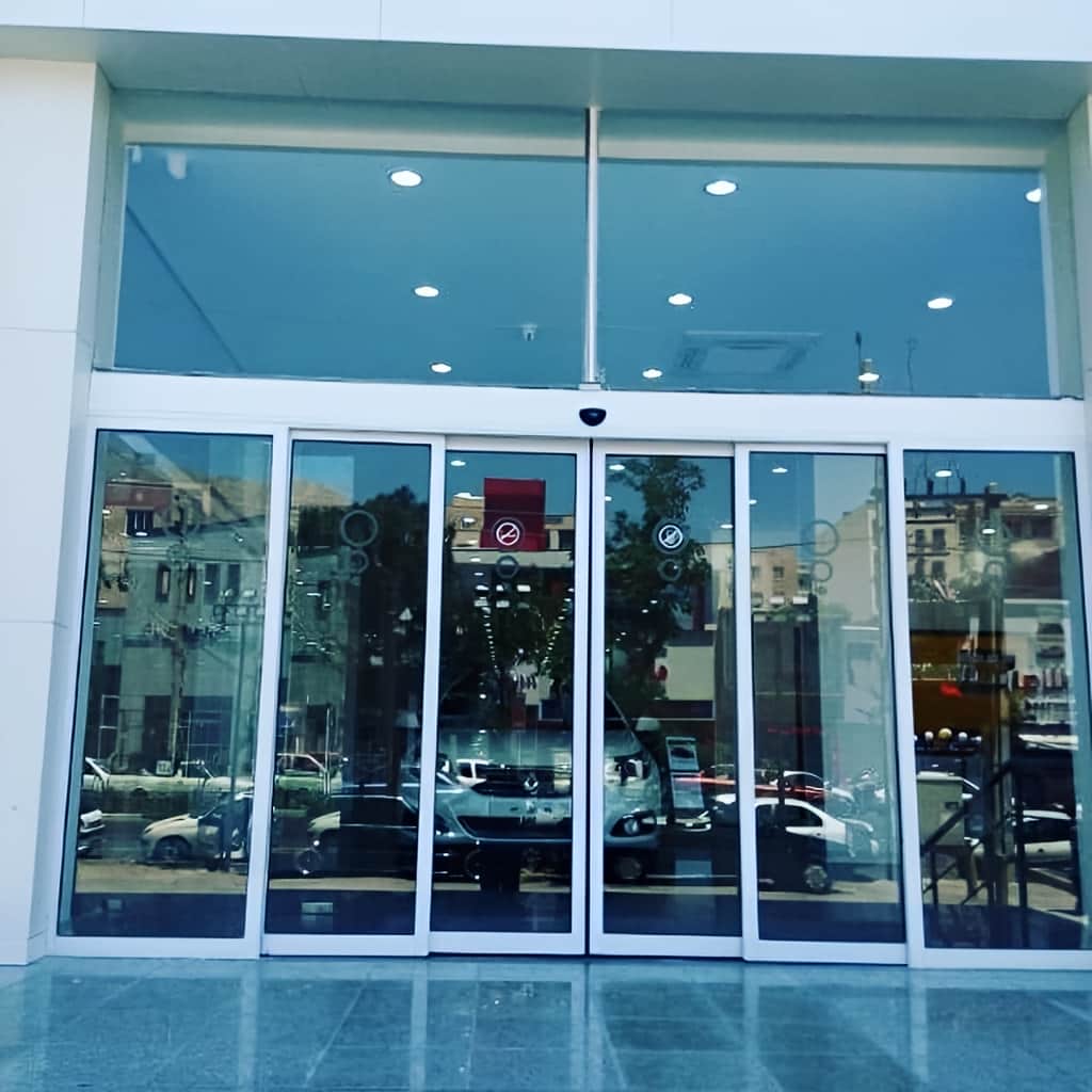 درب اتوماتیک شیشه ای در اهواز با فریم آلومینیومی و شیشه سکوریت درب اتوماتیک شیشه ای در اهواز با فریم آلومینیومی و شیشه سکوریت