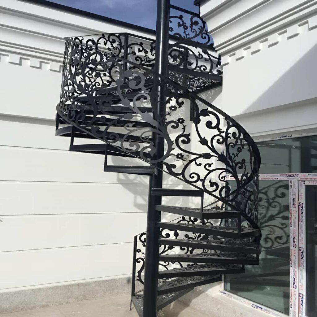 پنل نرده CNC در اهواز با طرح هندسی دکوراتیو