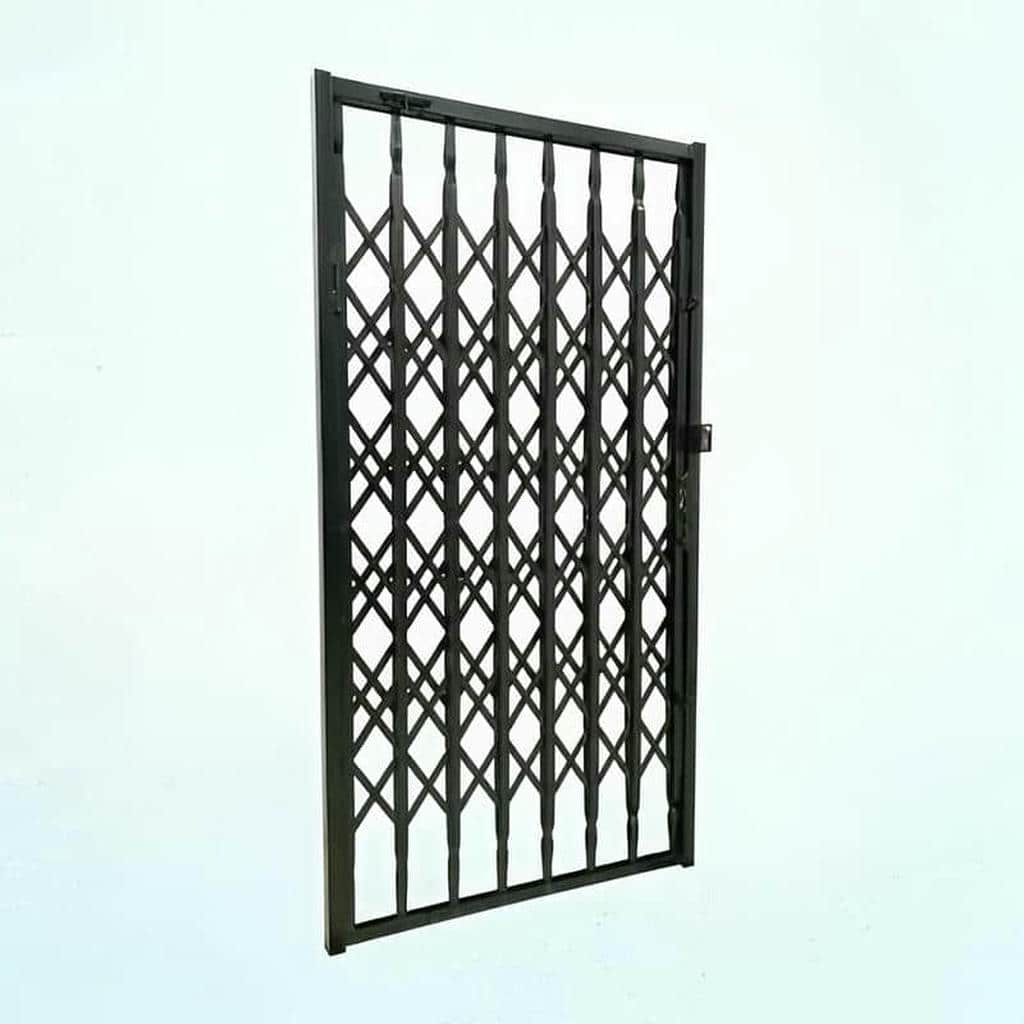 خدمات اندازه گیری درب آکاردئونی پنج گل دوبل در اهواز