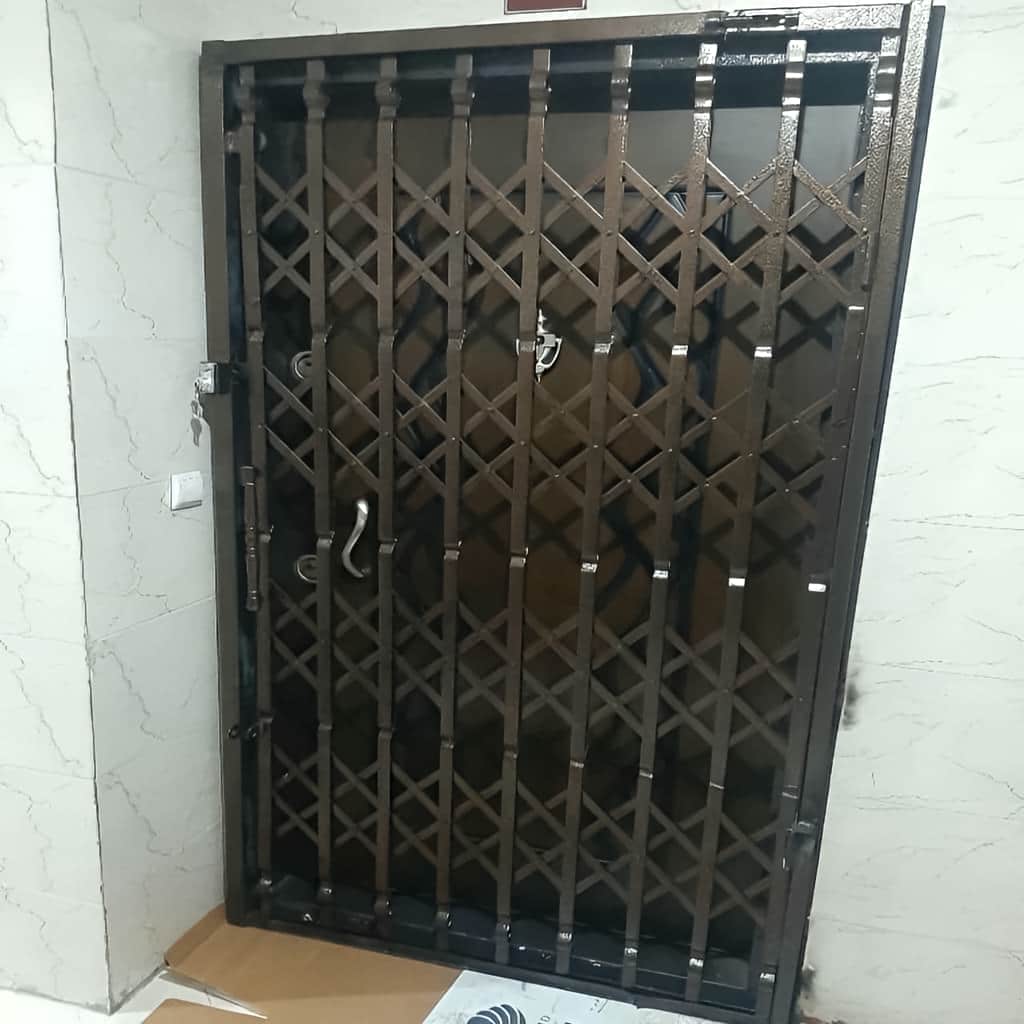 خدمات اندازه گیری درب آکاردئونی چهار گل لوزی در اهواز