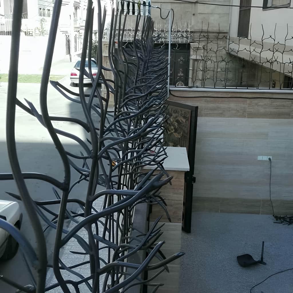 مدل حفاظ آبشاری مناسب تاج سنگی دیوار در اهواز