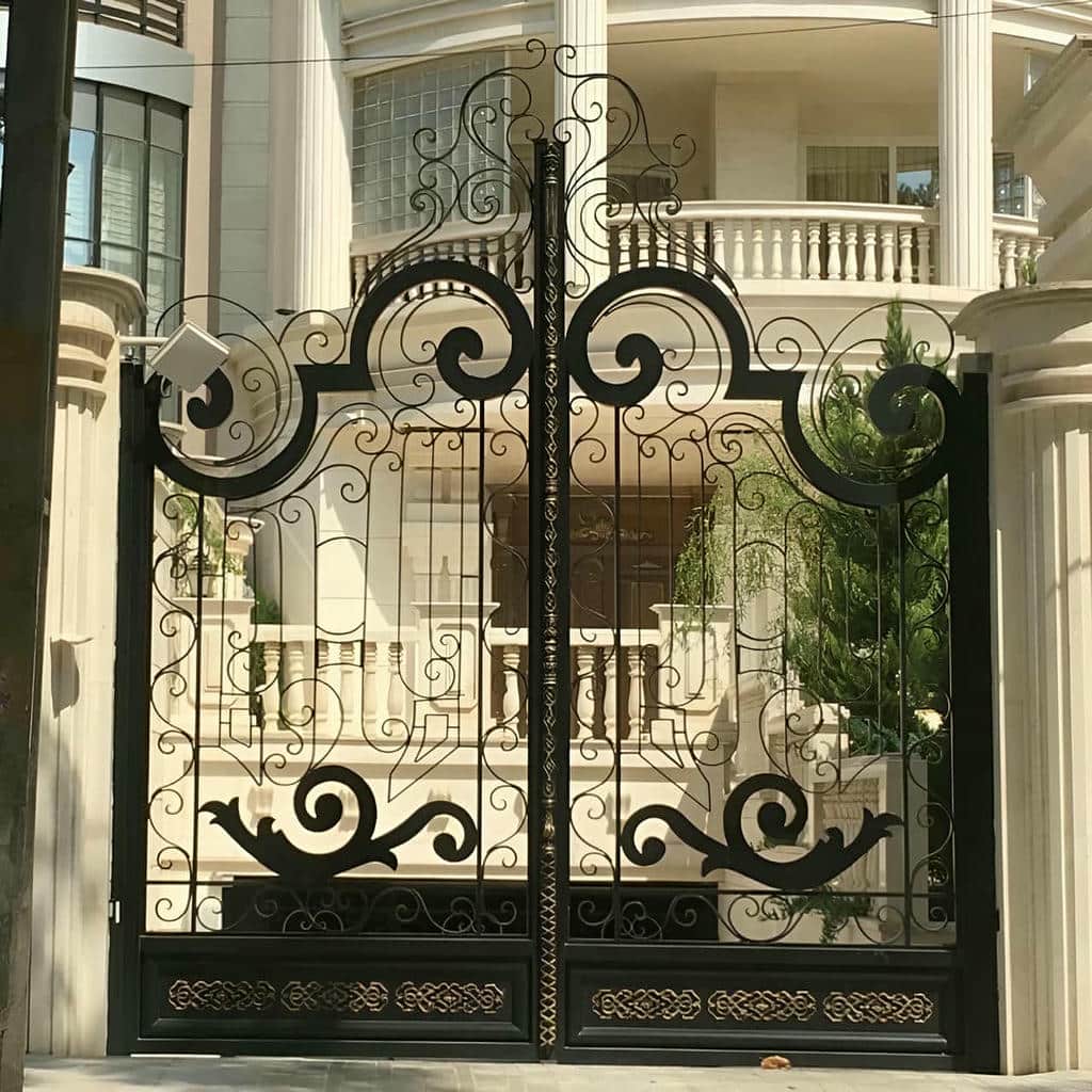 8 مدل درب حیاط شاسی سنگین در اهواز