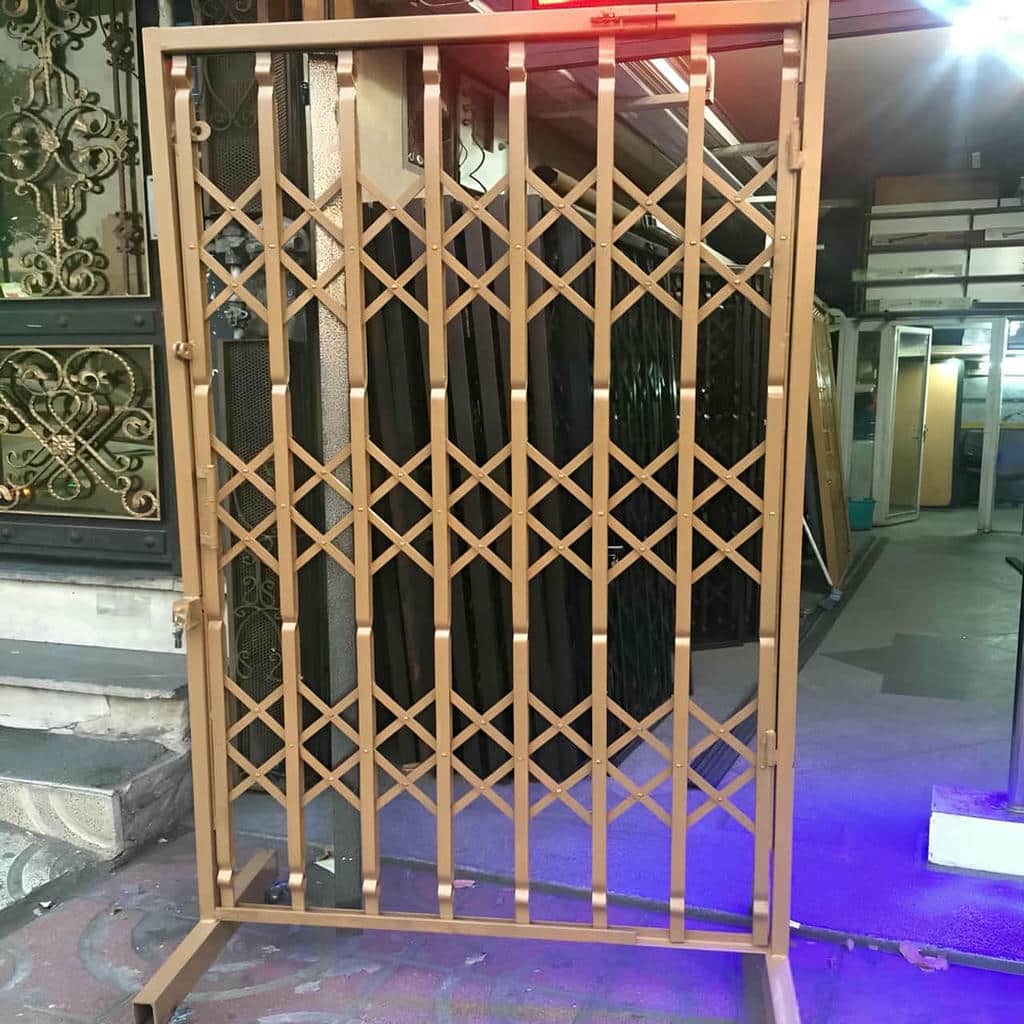 فروش حفاظ آکاردئونی دو جداره برای ورودی آپارتمان در اهواز