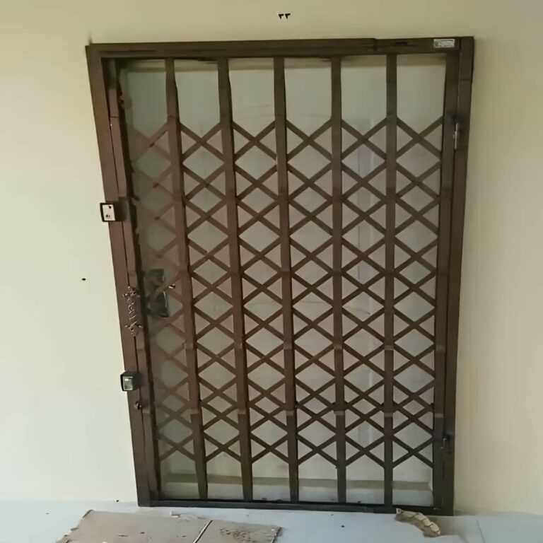 6 طرح درب آکاردئونی شیک قفل دار در اهواز