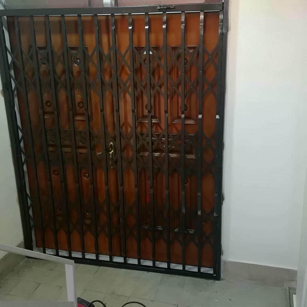 خرید حفاظ آکاردئونی درب واحد مسکونی با مشاوره انتخاب در اهواز خرید حفاظ آکاردئونی درب واحد مسکونی با مشاوره انتخاب در اهواز