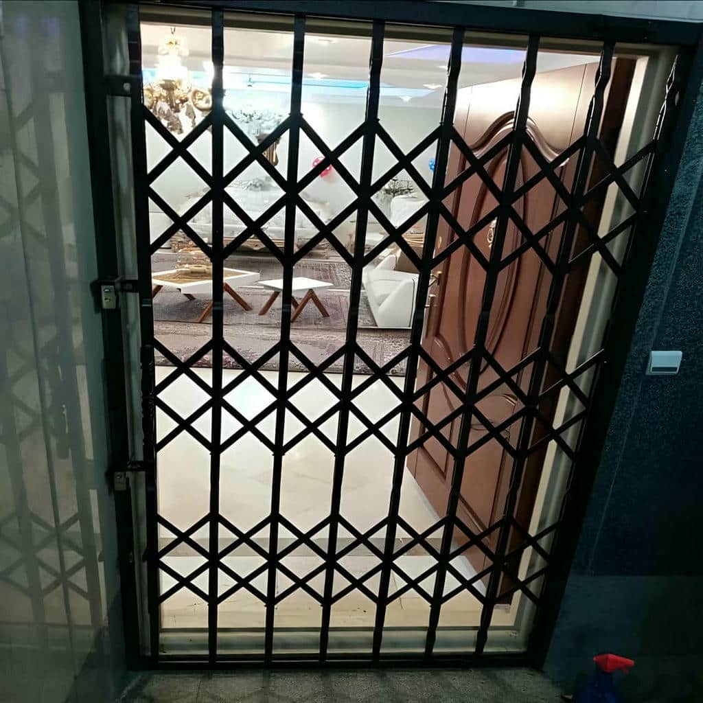 فروش درب آکاردئونی برای واحد اداری با بررسی محل در اهواز