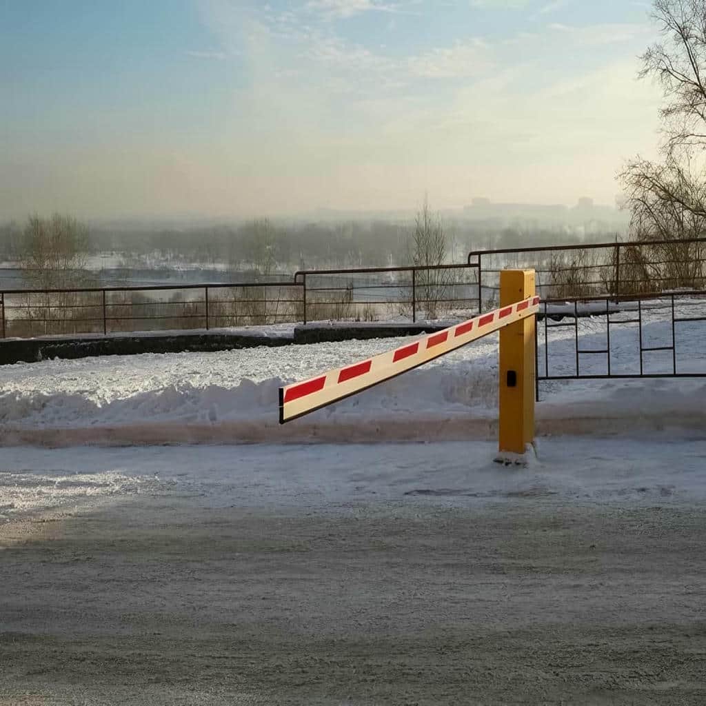 تعمیر راهبند فروشگاهی و بررسی موتور پارکینگ در اهواز