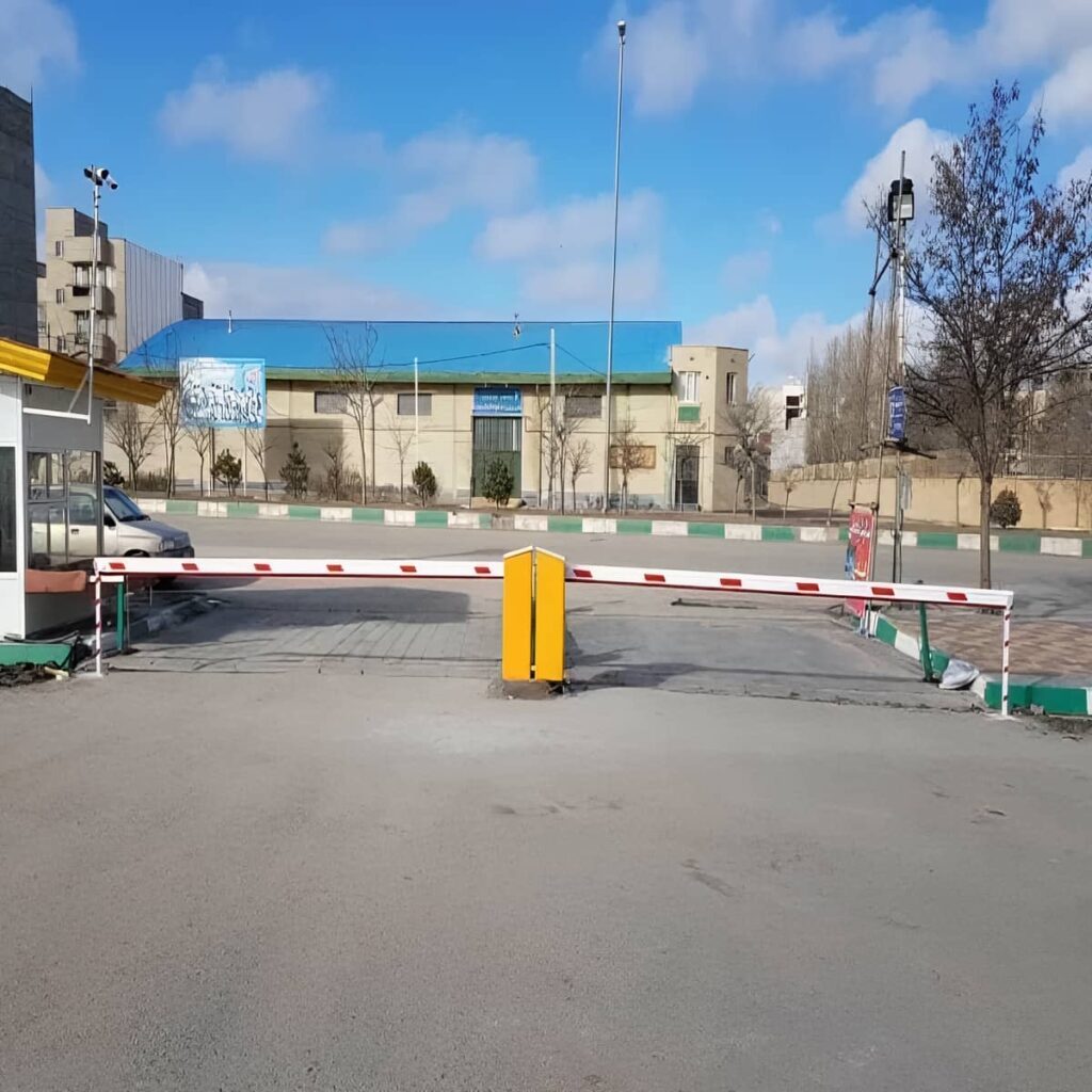 راهبند کنترل تردد خودرو با کارتخوان در اهواز راهبند کنترل تردد خودرو با کارتخوان در اهواز