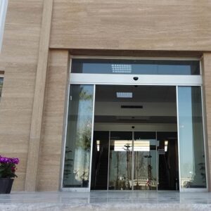 7 مدل درب اتوماتیک شیشه ای فریم دار آلومینیوم در اهواز