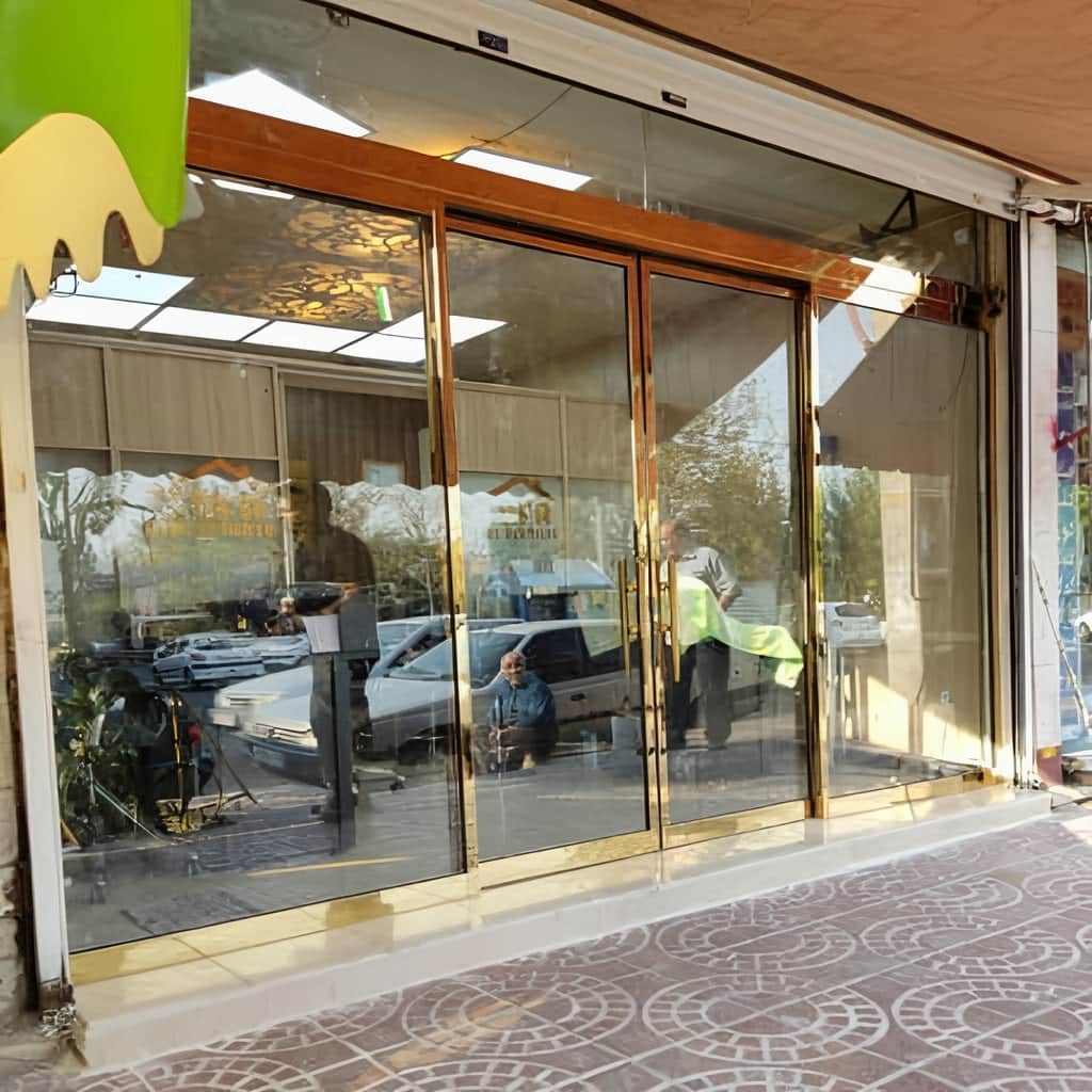 درب اتوماتیک شیشه ای کم صدا موتور آرام دو لنگه در اهواز