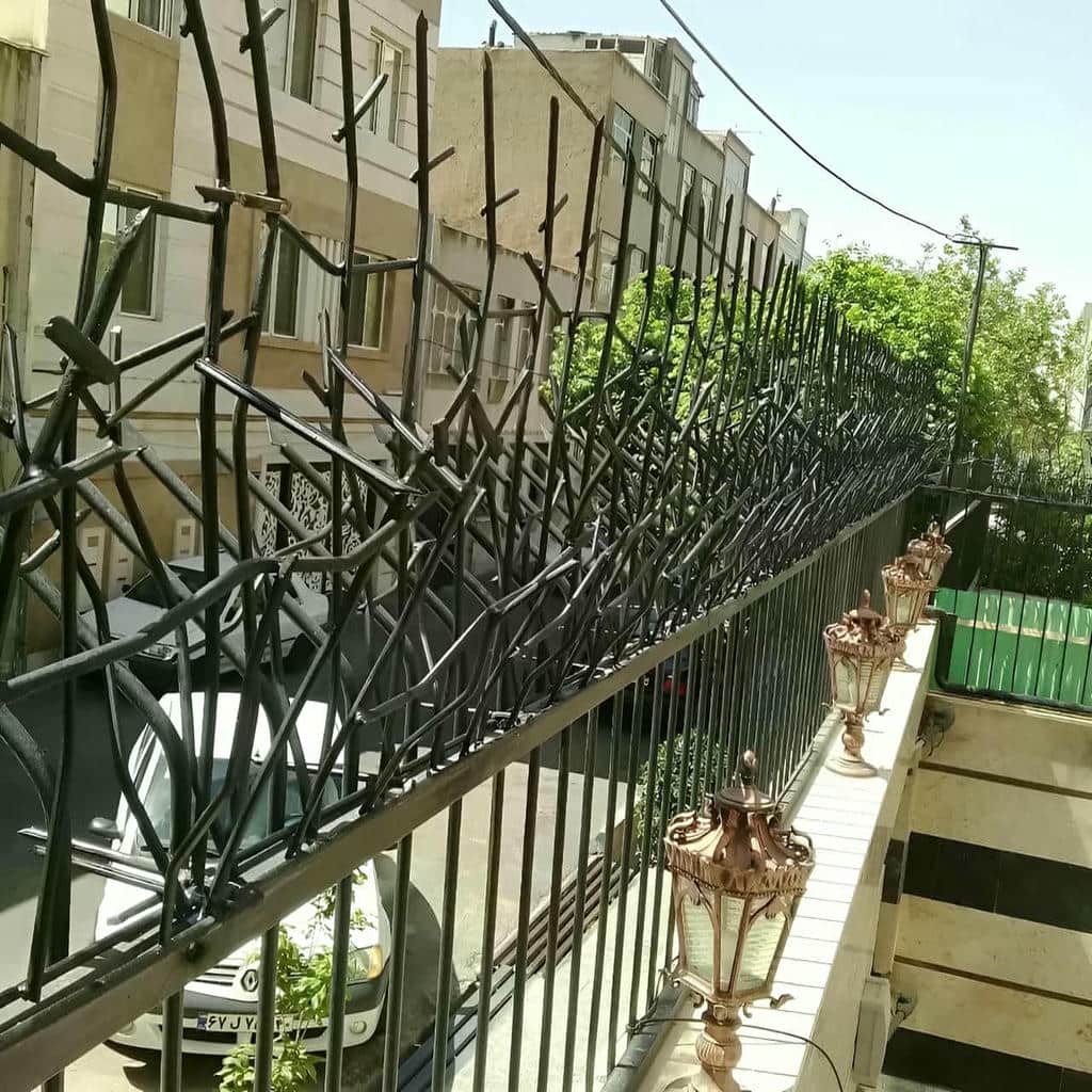 حفاظ دیوار با میلگرد آجدار و شاخههای منظم در اهواز حفاظ دیوار با میلگرد آجدار و شاخههای منظم در اهواز