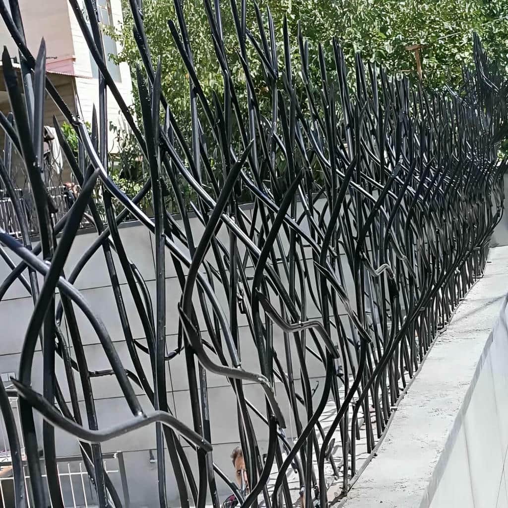اجرای حفاظ دیوار کوتاه برای حیاط ویلایی در اهواز