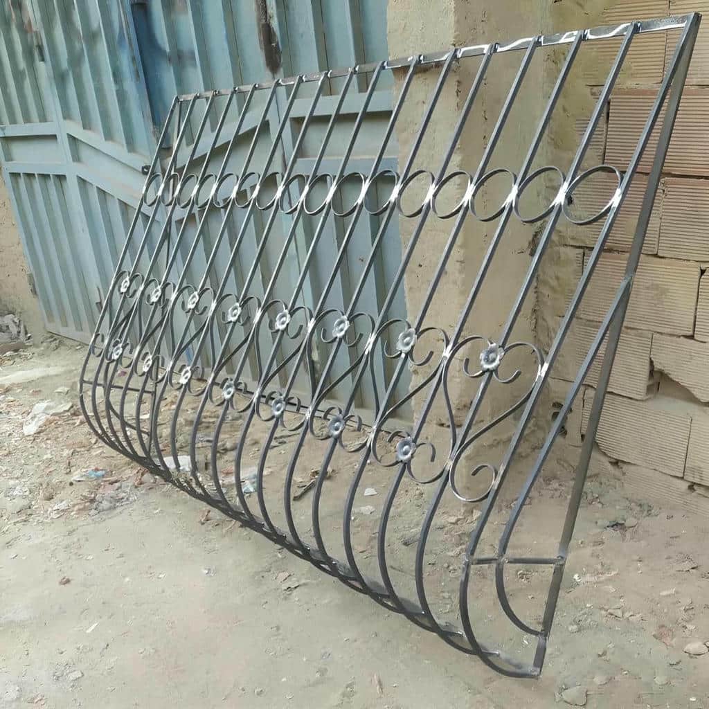 حفاظ پنجره شیک قاب دار با مشاوره انتخاب مدل در اهواز حفاظ پنجره شیک قاب دار با مشاوره انتخاب مدل در اهواز