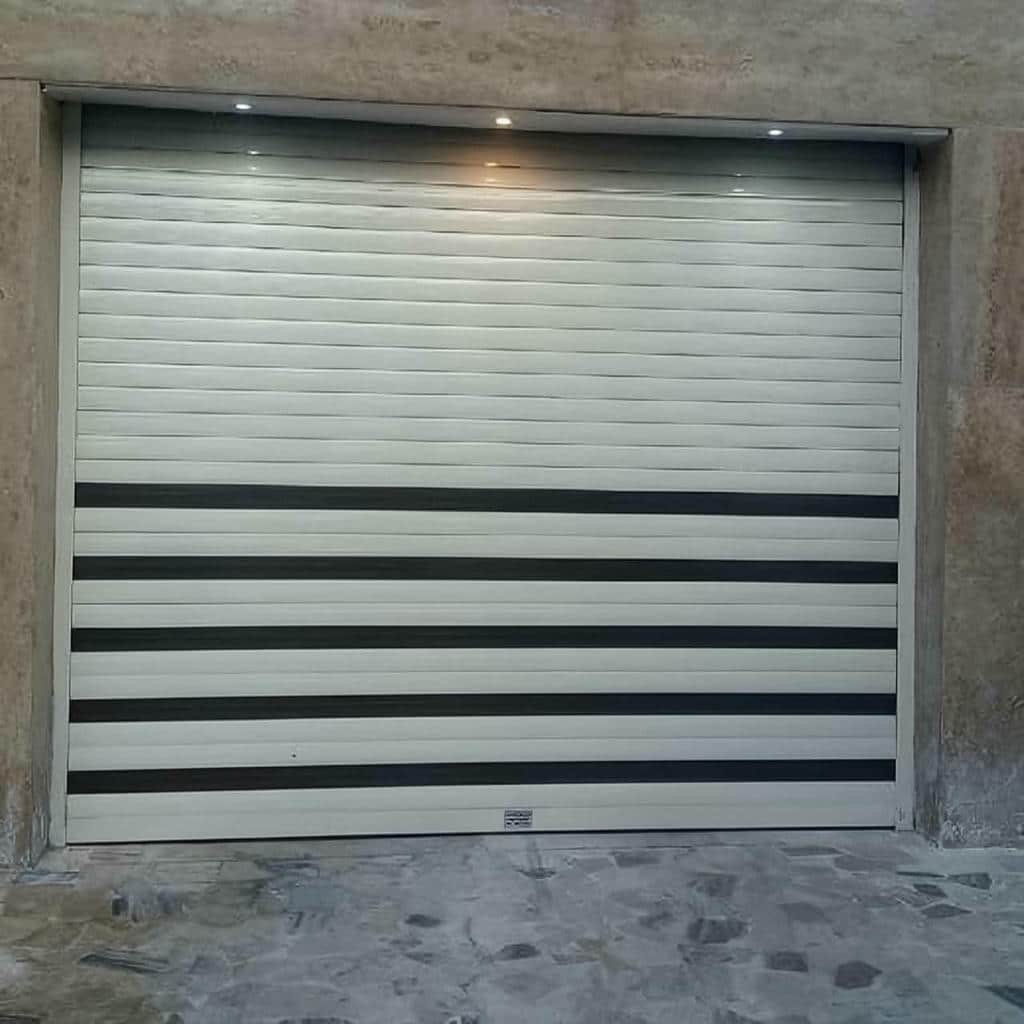 درب کرکره ای پارکینگ اتوماتیک با طرح رنگی در اهواز