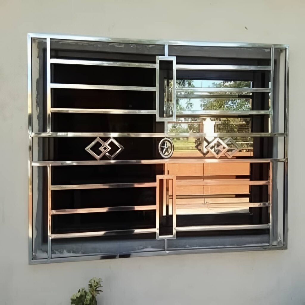 حفاظ پنجره ویلایی نمای باغ کم‌تراکم برای حفظ منظره در اهواز