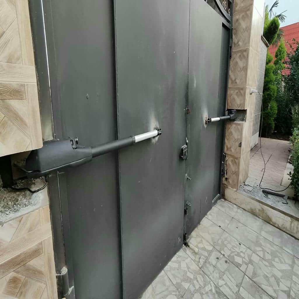 نصب جک پارکینگی هیدرولیک صنعتی با کورس مناسب در اهواز