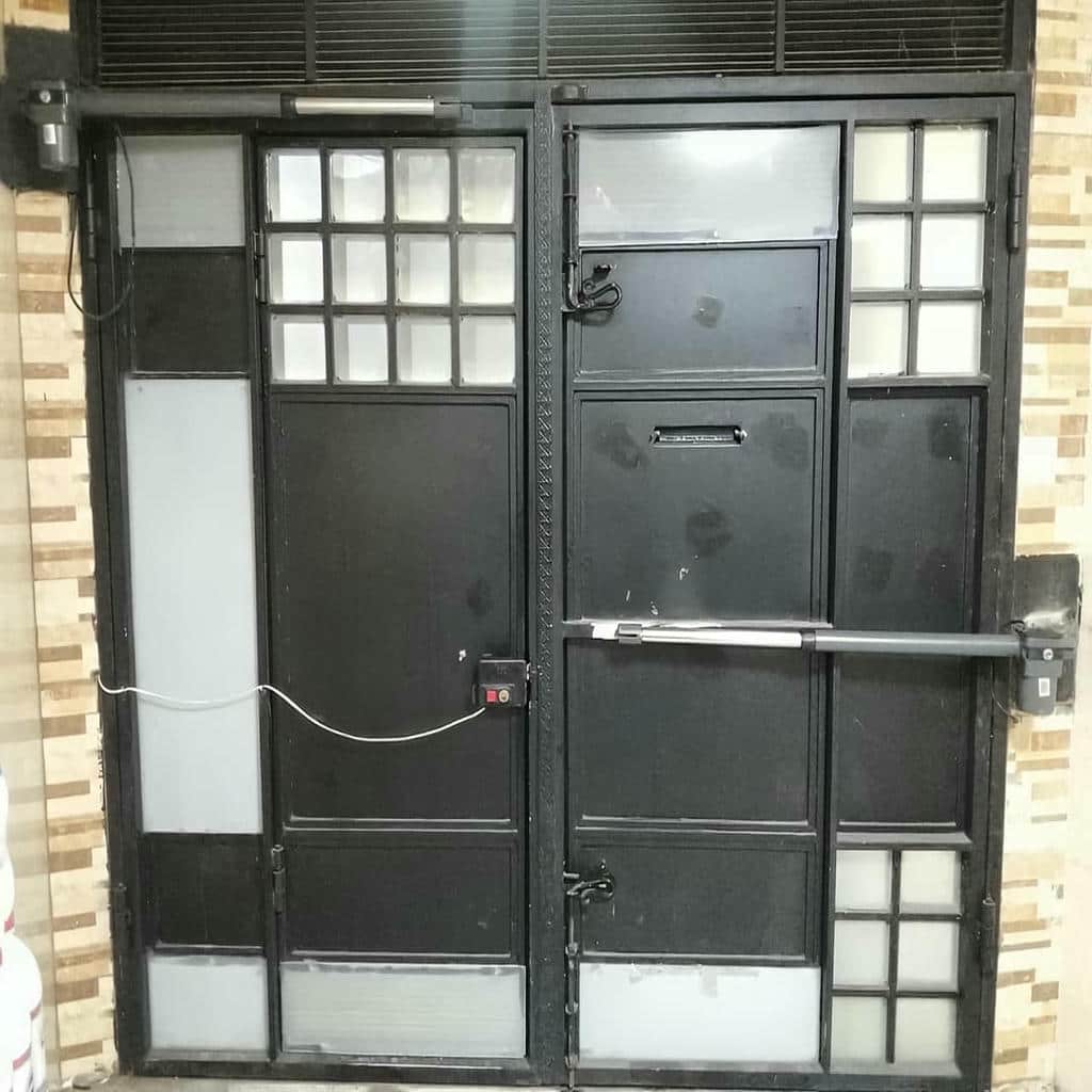 اجرای جک برقی پارکینگ بازویی با تست نهایی در اهواز اجرای جک برقی پارکینگ بازویی با تست نهایی در اهواز