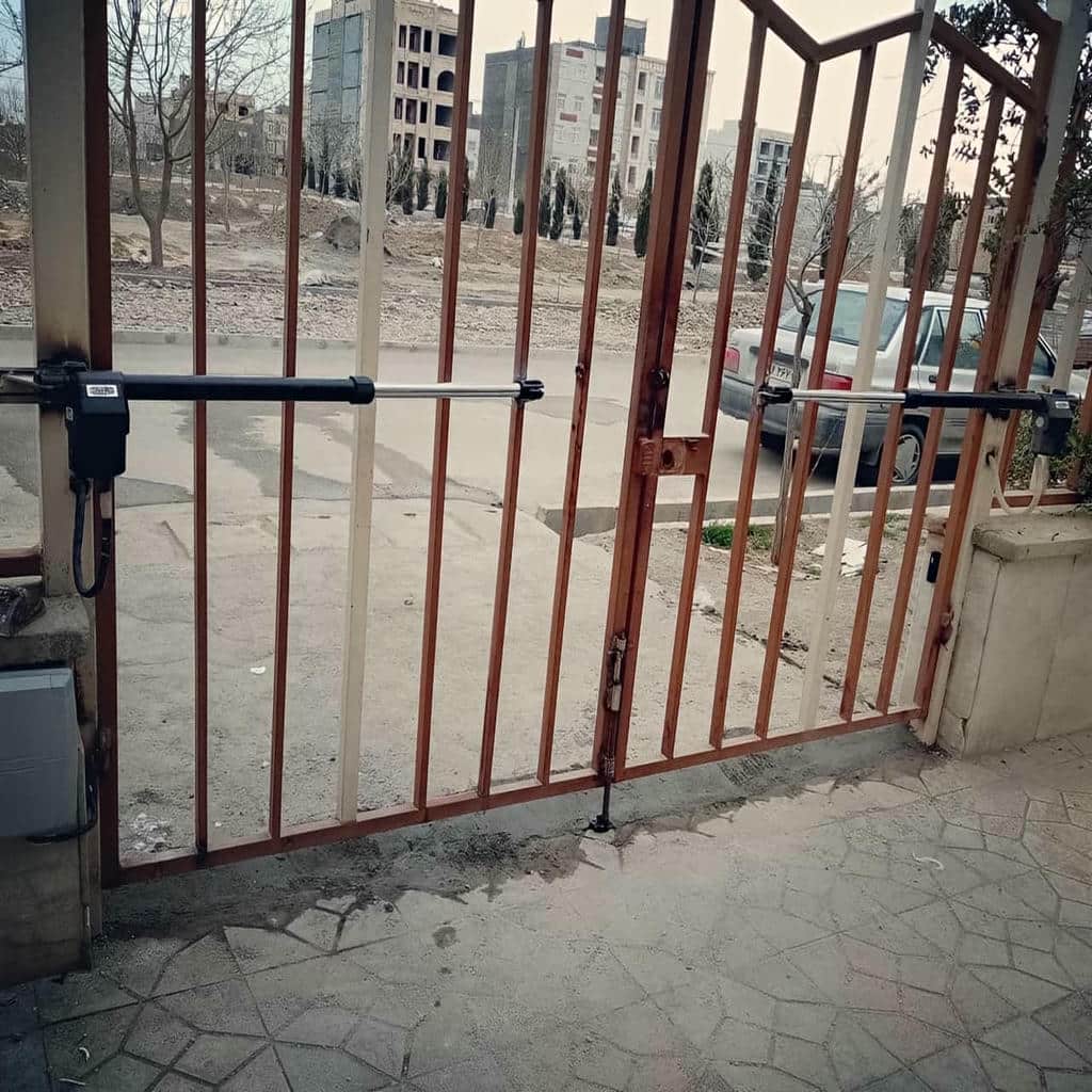 سفارش جک درب پارکینگ سنگین کورس بلند متناسب با درب در اهواز