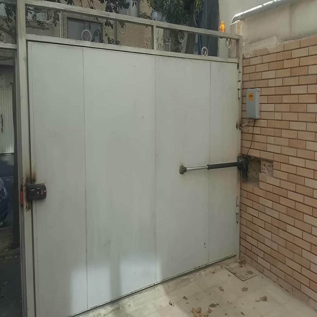 نصب موتور درب پارکینگ کشویی ریلی با فتوسل در اهواز نصب موتور درب پارکینگ کشویی ریلی با فتوسل در اهواز