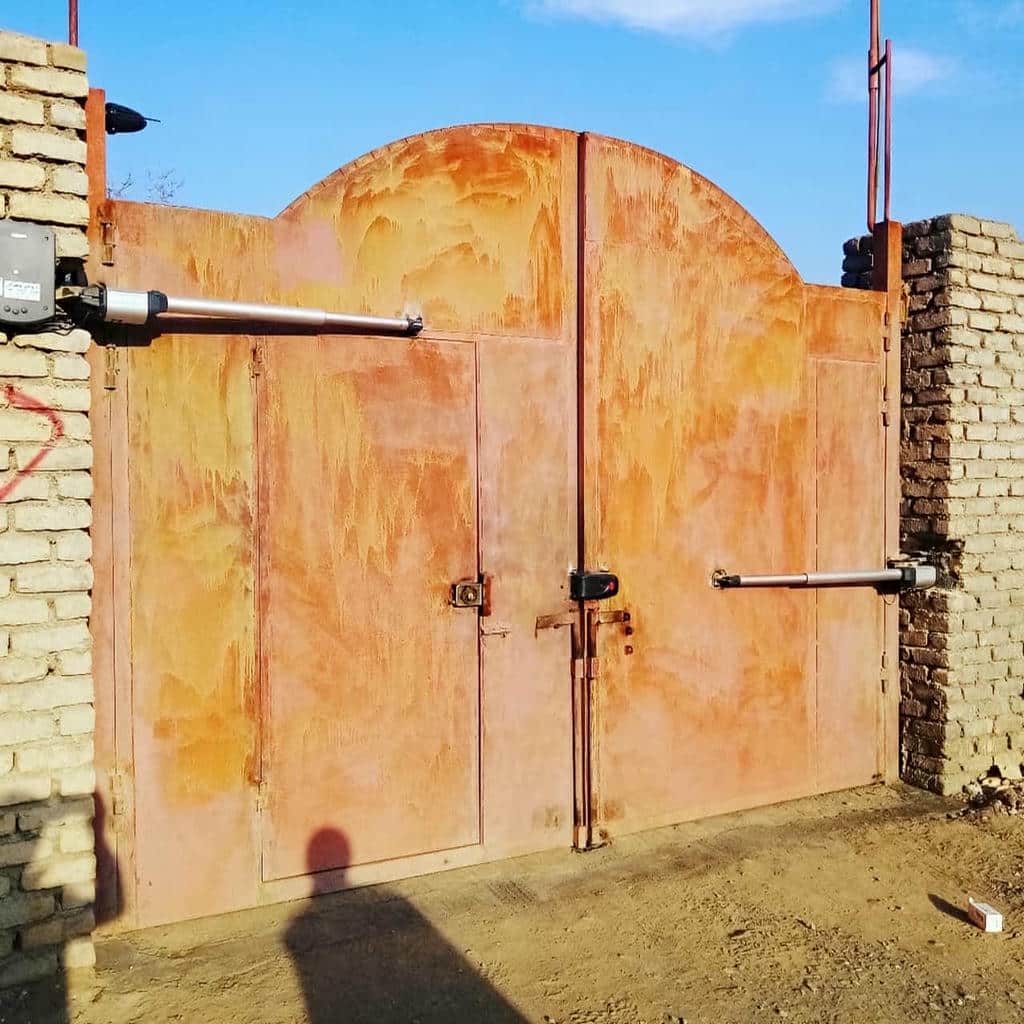 جک درب پارکینگ بی صدا برای واحد مسکونی نزدیک پارکینگ در اهواز