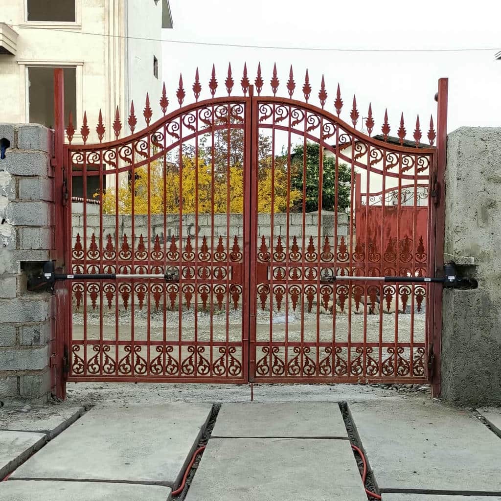 تعمیر درب پارکینگ جک دار بازویی و بررسی گیربکس در اهواز