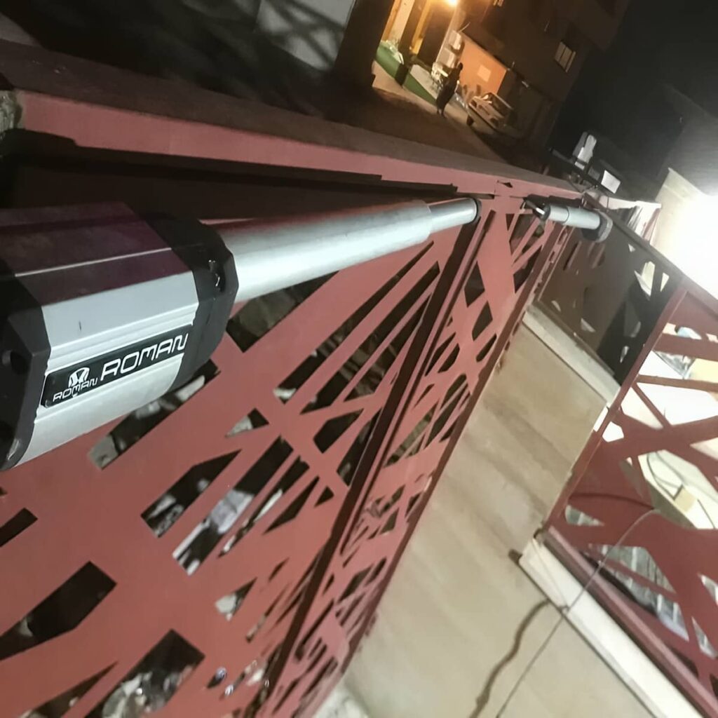 خرید جک درب پارکینگ الکترومکانیک خانگی با مشاوره در اهواز خرید جک درب پارکینگ الکترومکانیک خانگی با مشاوره در اهواز