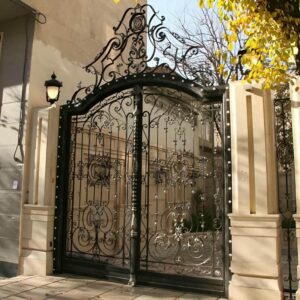 11 طرح درب حیاط کتیبه دار در اهواز