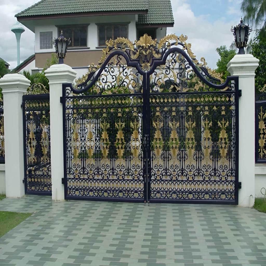 7 مدل درب ویلایی قاب دار محوطه در اهواز