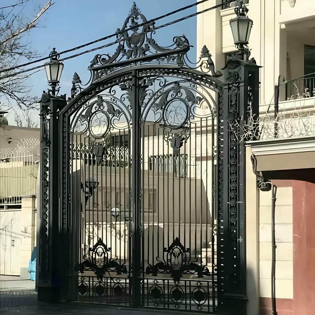 ساخت درب ویلایی ورودی شمالی در اهواز با پنل تمام‌ورق