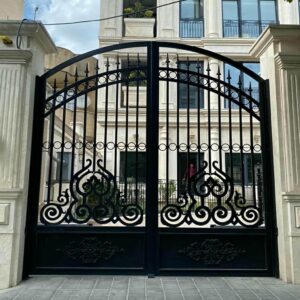 13 مدل درب ویلایی فرفورژه نمای رومی در اهواز