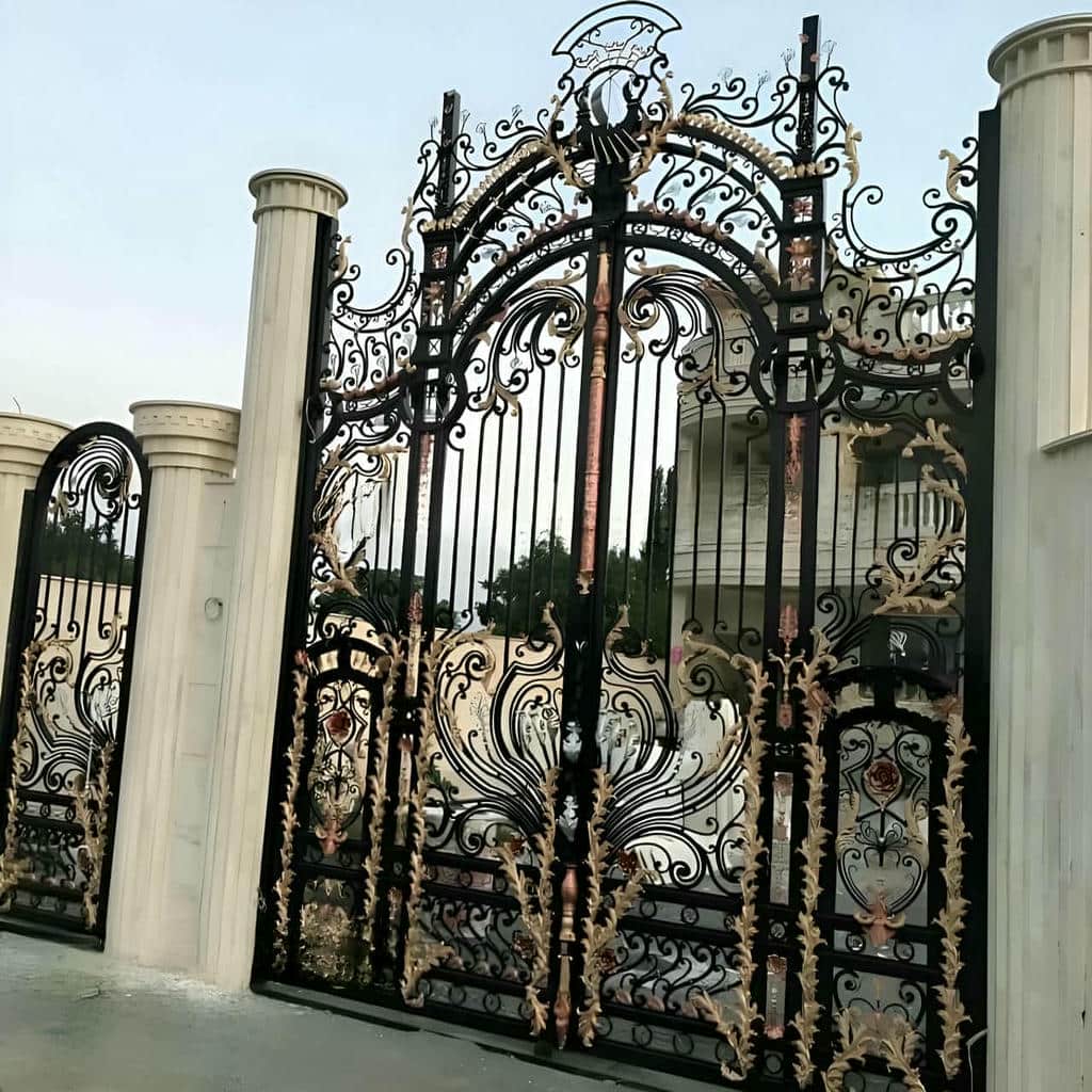 خرید درب پارکینگ ساختمان چند واحدی با بررسی عرض ورودی در اهواز