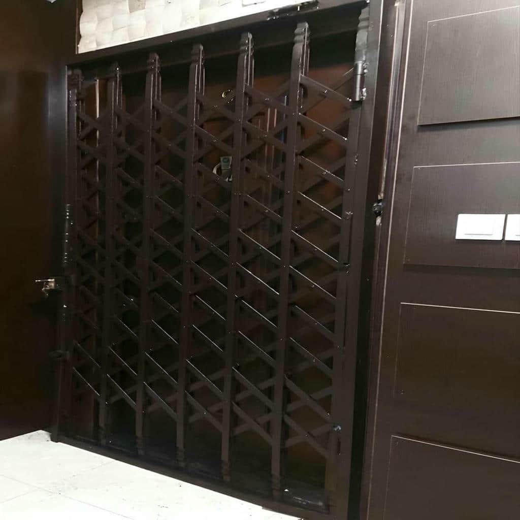 درب آکاردئونی ضد سرقت ساده اهواز
