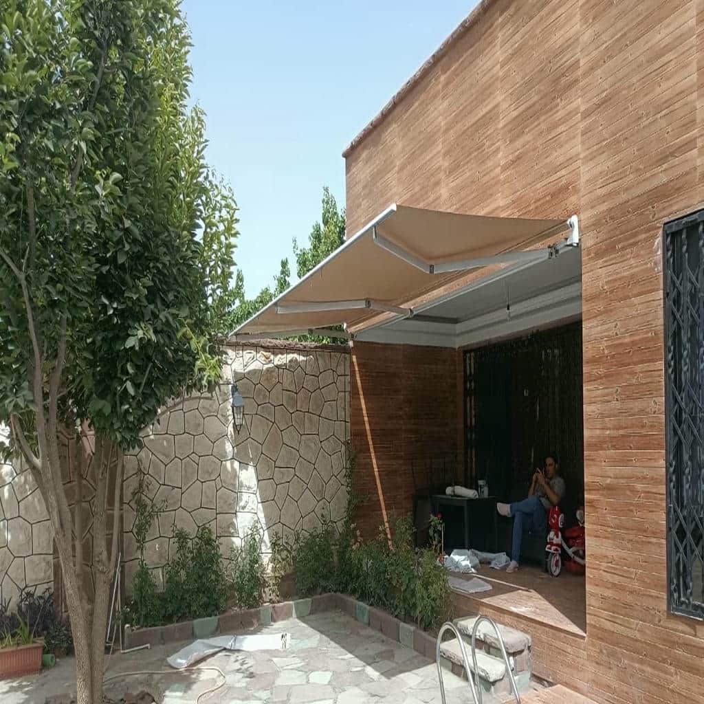 مرکز عرضه سایبان ریموت دار برای انتخاب رنگ و طرح هماهنگ با نما در اهواز