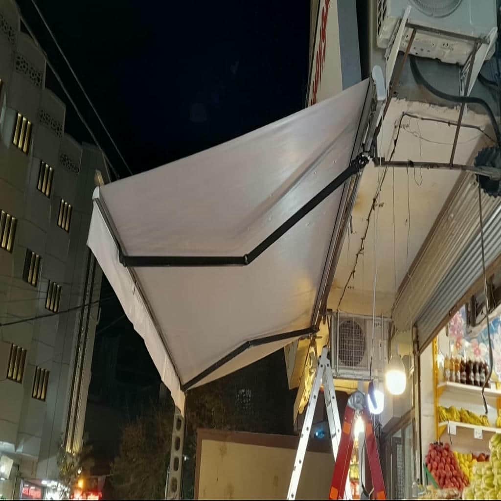 سایبان برقی ساختمان با کنترل اتوماتیک