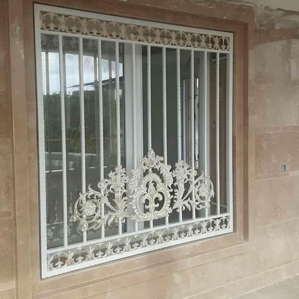 نرده پنجره اهواز با فرم دکوراتیو