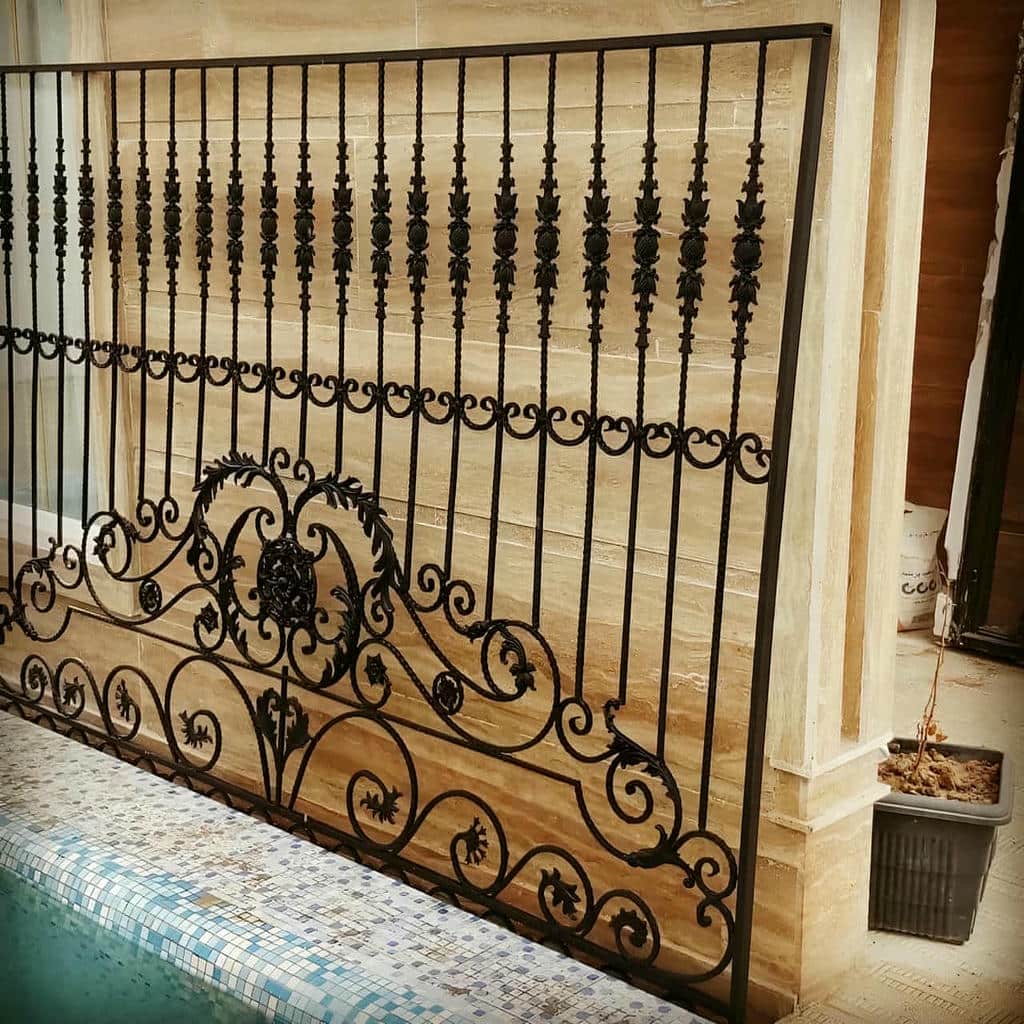حفاظ پنجره گلنرده آهنی اهواز با طرح ساده