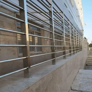 نرده چوبی راه پله چوب طبیعی اهواز