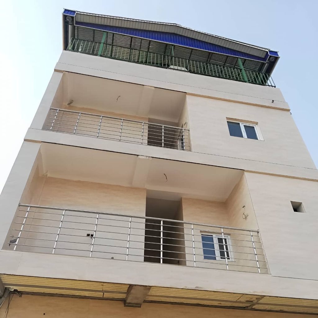 حفاظ تراس مشکی اهواز فرم ساده