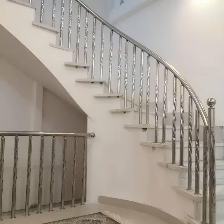 نرده استیل بالکن اهواز با طراحی مدرن
