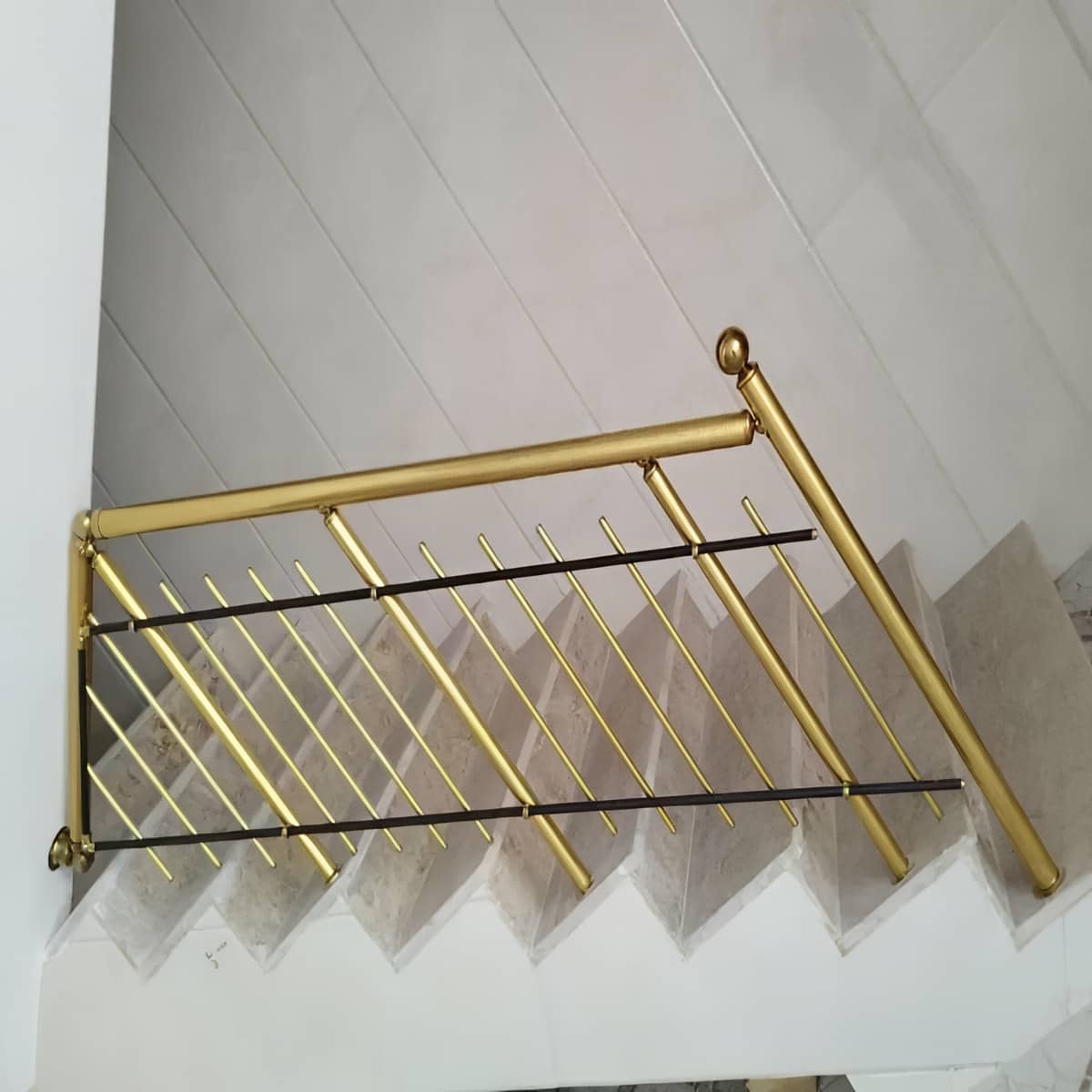نرده استیل بالکن اهواز با طراحی مدرن