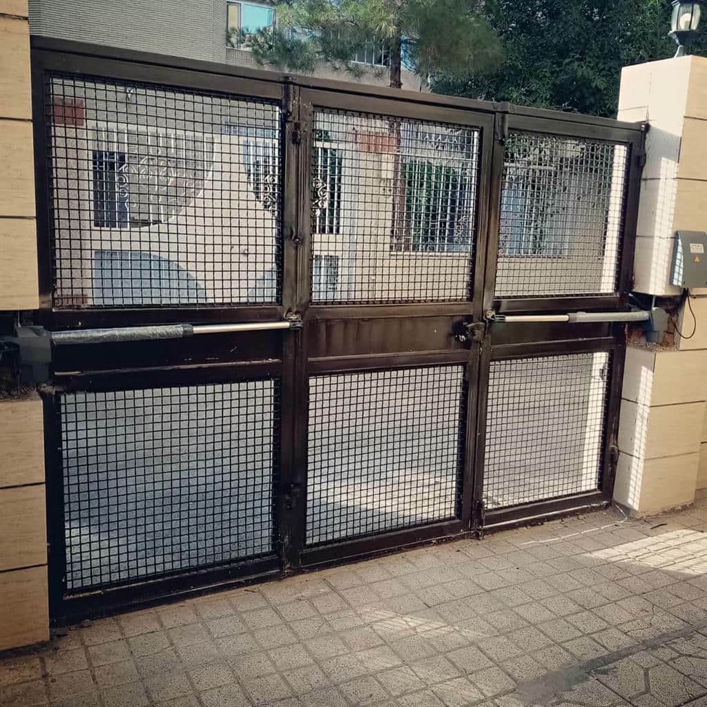 جک ریلی پارکینگ با کنترل دسترسی