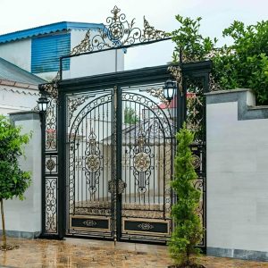 درب گلنرده دار فلزی اهواز با طرح کلاسیک