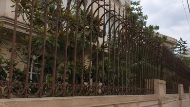 حفاظ سرنیزه ای فلزی اهواز روی دیوار ساختمان