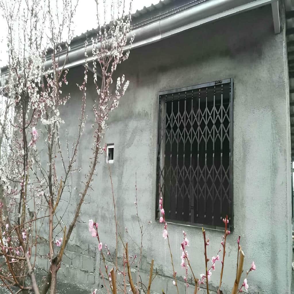نرده پنجره اهواز با طراحی متحرک مدرن
